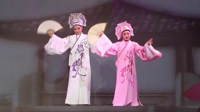 7.越剧《十八相送》